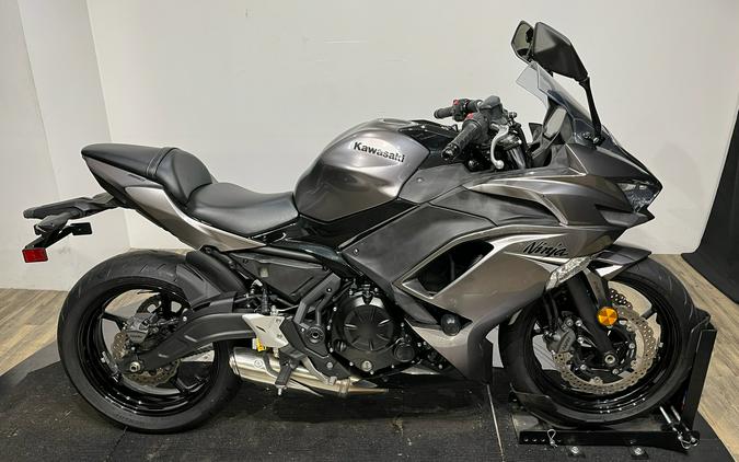 2021 Kawasaki Ninja 650 ABS