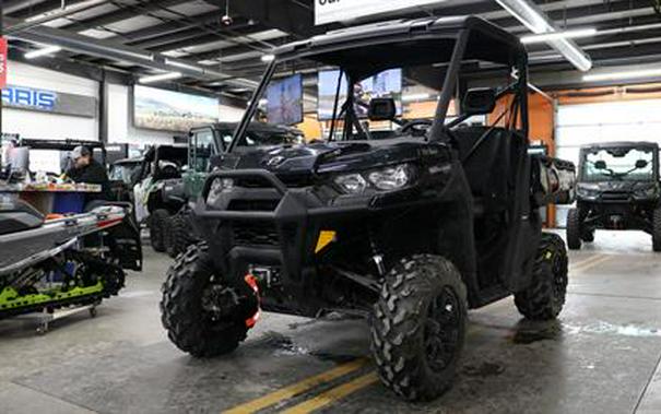 2024 Can-Am Defender XT HD10