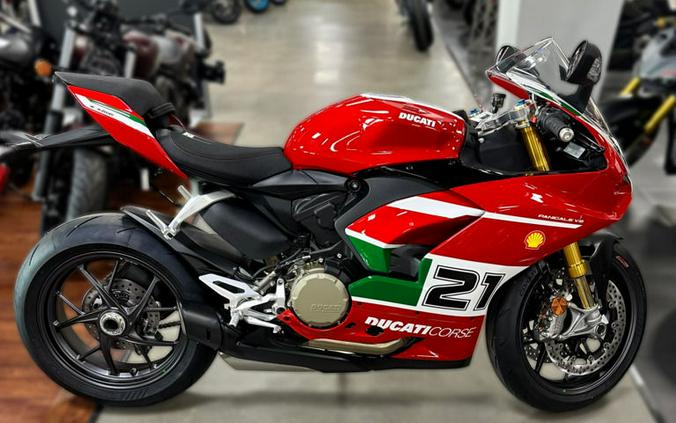 2024 Ducati Panigale V2 Bayliss 1st Championship Livery