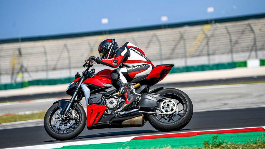 2024 Ducati Streetfighter V2