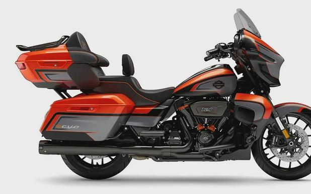 Harley-Davidson® CVO Street Glide Limited 2026 FLHXLSE 84684642 CITRUS HEAT