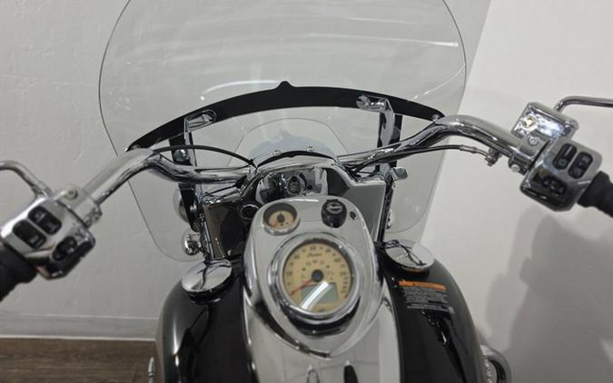 2026 Indian Springfield Nara Bronze Metallic / Black Metallic