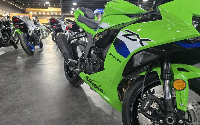 2027 Kawasaki Ninja® ZX™-6R ABS