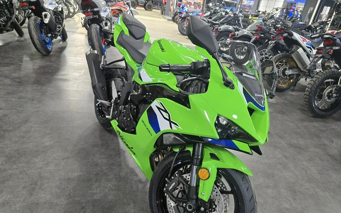 2027 Kawasaki Ninja® ZX™-6R ABS