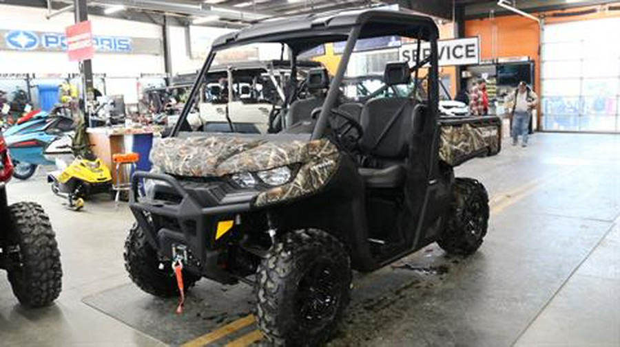 2024 Can-Am Defender XT HD7