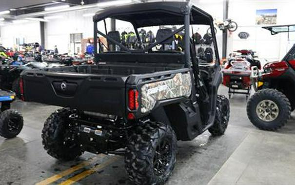 2024 Can-Am Defender XT HD7