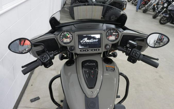 2023 Indian Motorcycle® Chieftain® Dark Horse® Quartz Gray