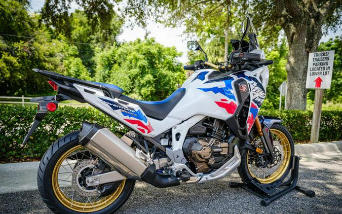 2025 Honda® Africa Twin Adventure Sports ES DCT