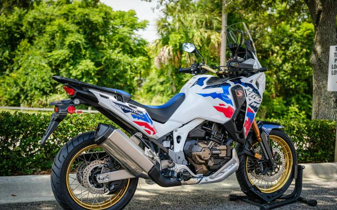 2025 Honda® Africa Twin Adventure Sports ES DCT