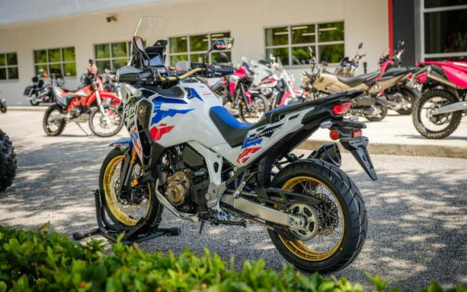 2025 Honda® Africa Twin Adventure Sports ES DCT