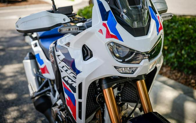 2025 Honda® Africa Twin Adventure Sports ES DCT
