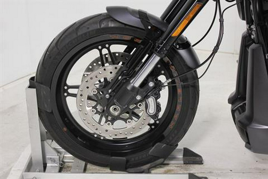 2019 Harley-Davidson FXDR™ 114