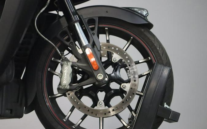 2021 Indian Motorcycle Indian Challenger Dark Horse