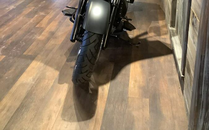 Harley-Davidson® Street Glide® 2011 FLHX Black Denim