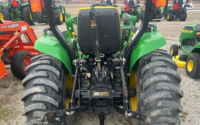 2013 3000 Series 3032E - John Deere