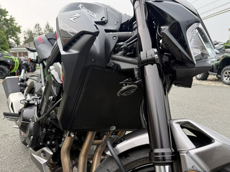 2023 Kawasaki Z900 ABS Metallic Black/Graphite Gray/Flat Black
