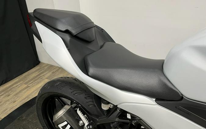 2025 Kawasaki Ninja® 500