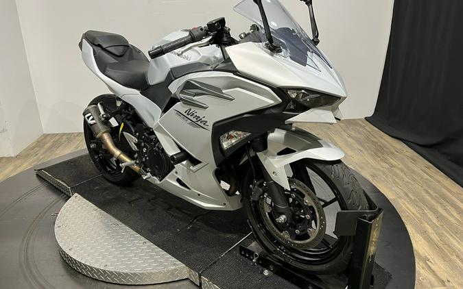 2025 Kawasaki Ninja® 500