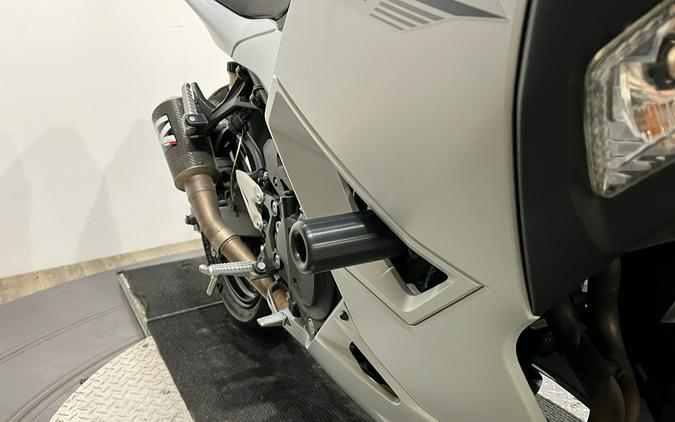 2025 Kawasaki Ninja® 500