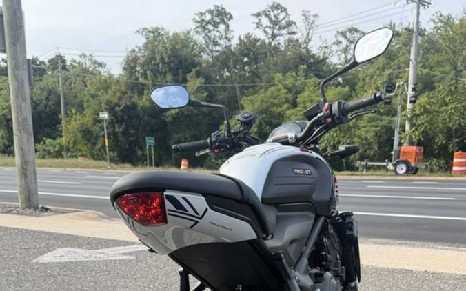 2025 Triumph Trident 660 Triple Tribute Edition