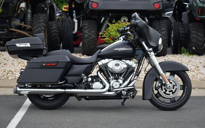 2013 Harley-Davidson® FLHX - Street Glide®