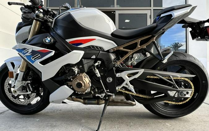 2022 BMW S 1000 R Light White/M Motorsport