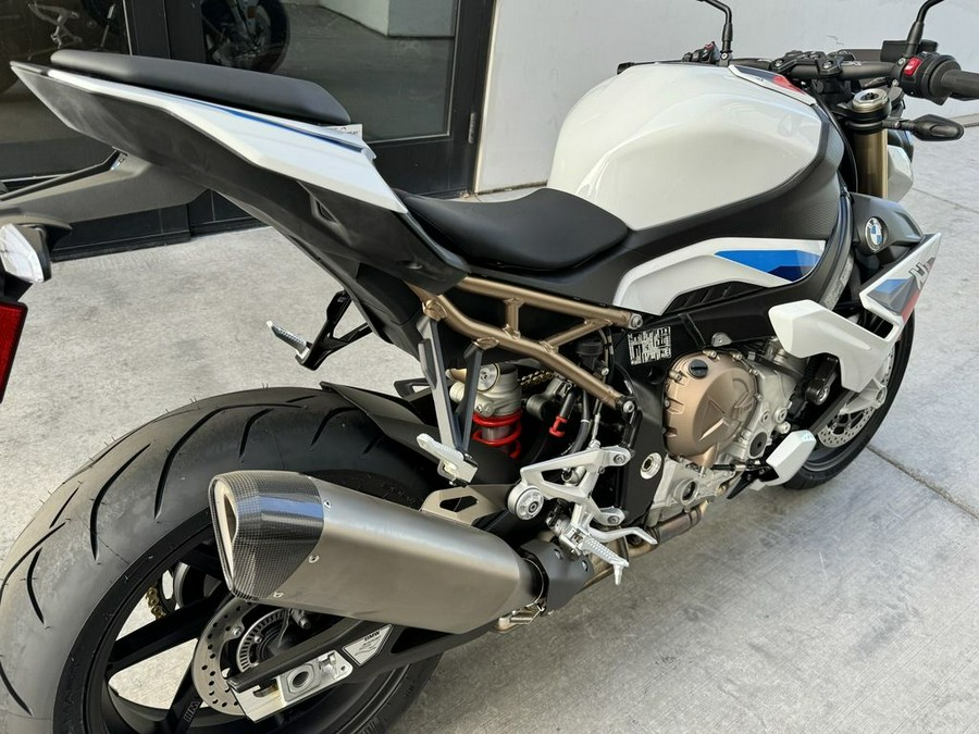 2022 BMW S 1000 R Light White/M Motorsport