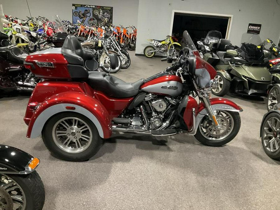 2019 Harley-Davidson® FLHTCUTG - Tri Glide® Ultra