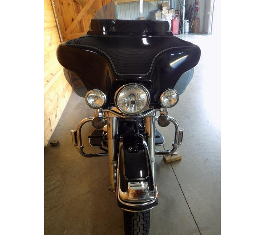 2006 Harley-Davidson® FLHTCI - Electra Glide® Classic