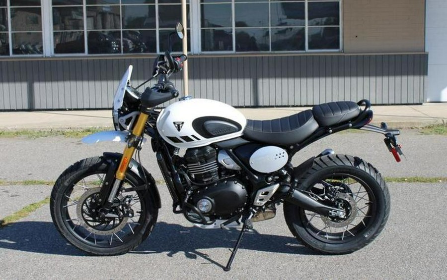 2026 Triumph Scrambler 400 XC Vanilla White