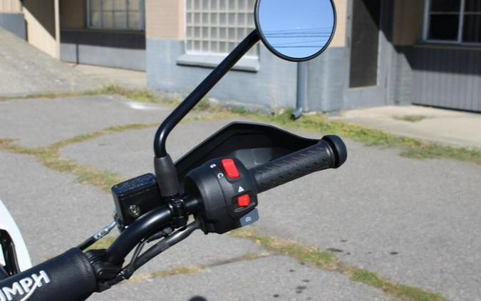 2026 Triumph Scrambler 400 XC Vanilla White