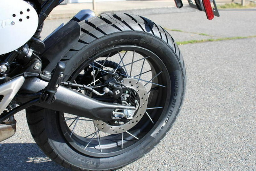 2026 Triumph Scrambler 400 XC Vanilla White