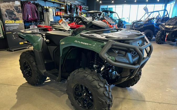 2026 Can-Am Outlander PRO XU HD7