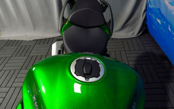 2025 Kawasaki Ninja 1100SX SE ABS