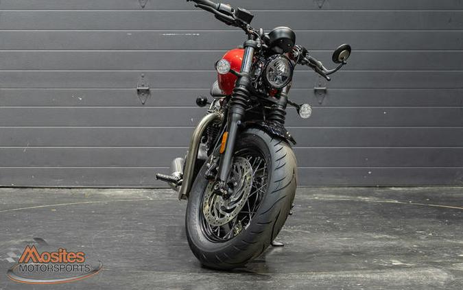 2023 Triumph Bonneville Bobber Red Hopper