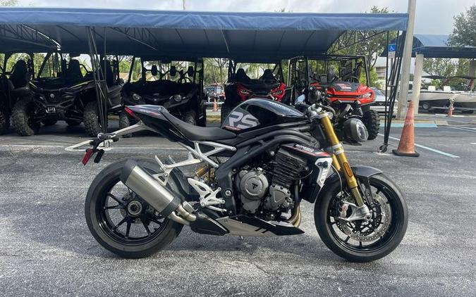 2023 Triumph Speed Triple 1200 RS Sapphire Black