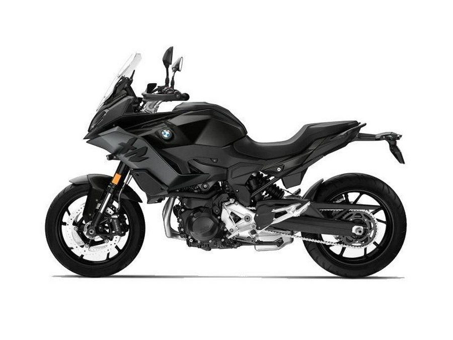 2023 BMW F 900 XR Triple Black