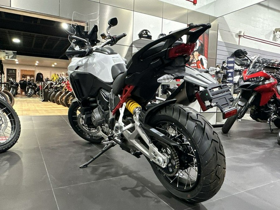 2024 Ducati Multistrada V4 S Travel & Radar Iceberg White