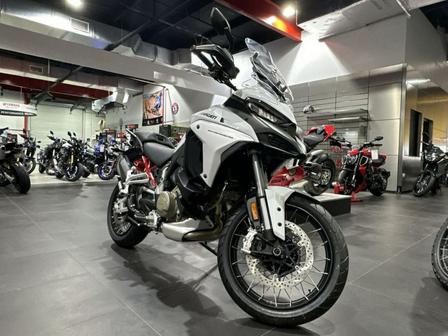 2024 Ducati Multistrada V4 S Travel & Radar Iceberg White