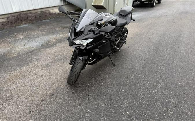 2024 Kawasaki Ninja® ZX™-4RR ABS