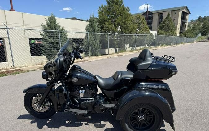 2022 Harley-Davidson® Tri Glide® Ultra