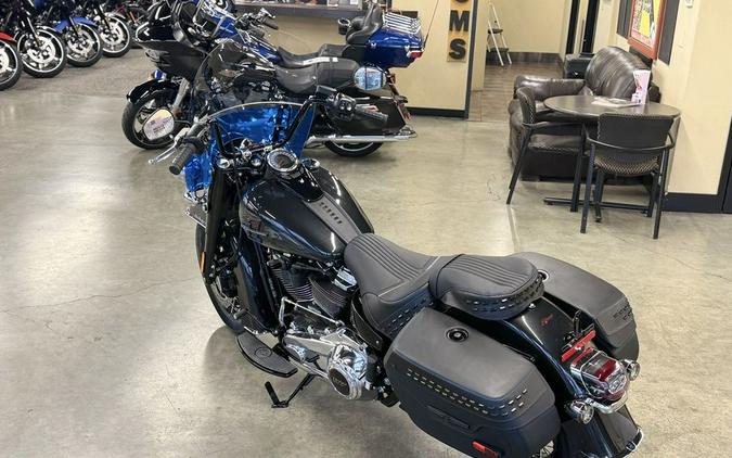 2026 Harley-Davidson® FLHC - Heritage Classic