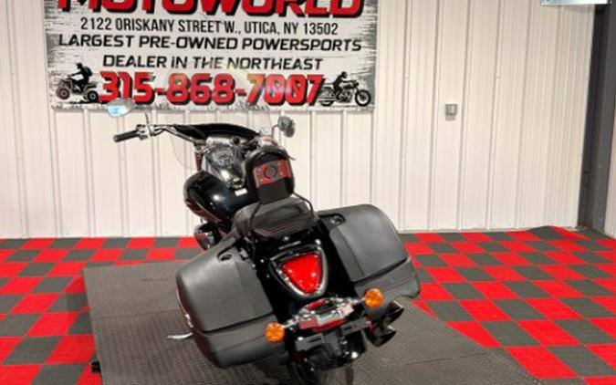 2018 Suzuki Boulevard C90T