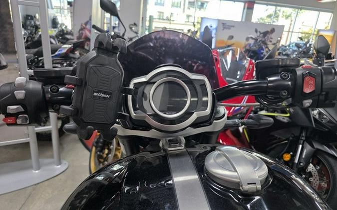 2022 Triumph Rocket 3 R Sapphire Black