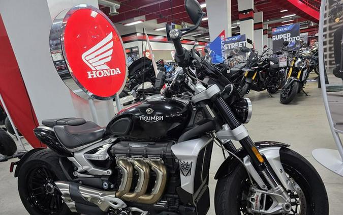 2022 Triumph Rocket 3 R Sapphire Black