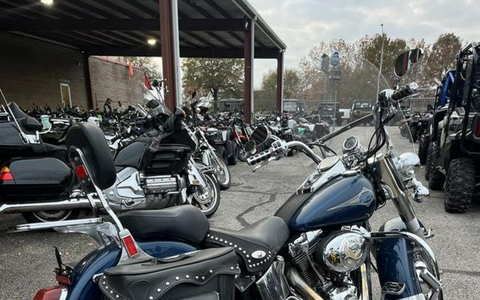 2000 Harley-Davidson® FLSTC - Heritage Softail® Classic