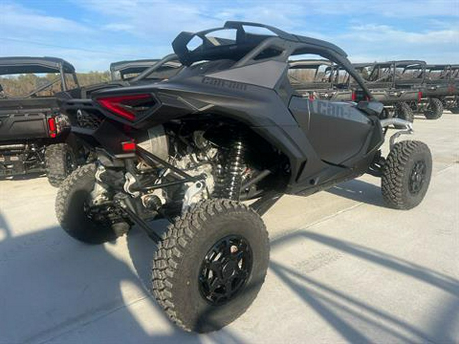 2024 Can-Am Maverick R X