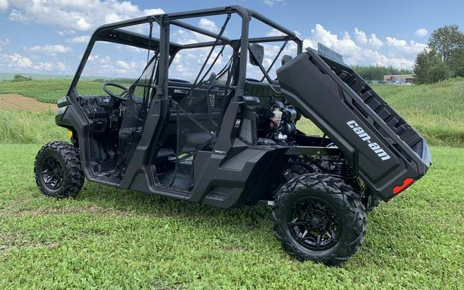 2024 Can-Am® Defender MAX DPS HD9 Timeless Black