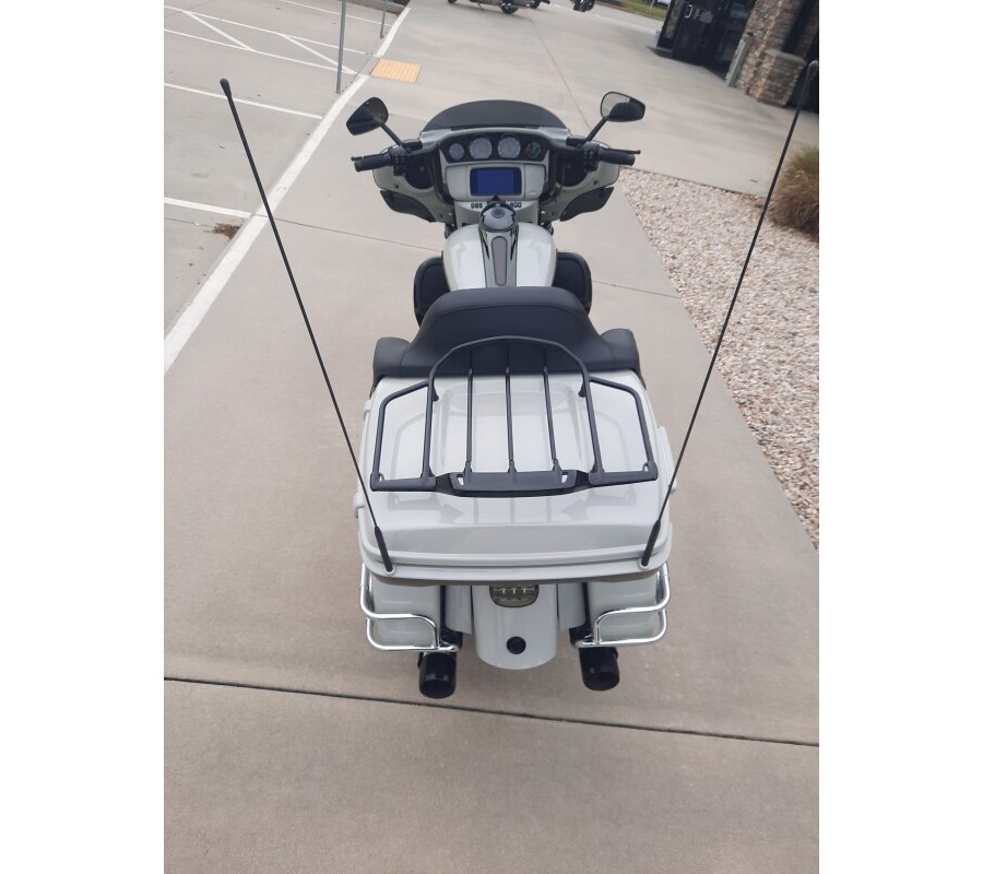 2020 Harley-Davidson® CVO™ Limited Sand Dune