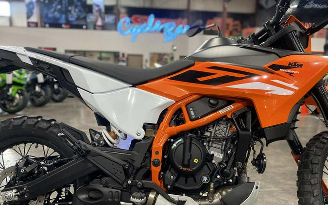 2025 KTM 390 Enduro R